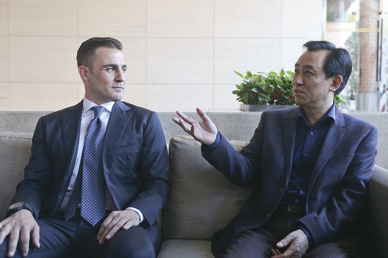 该记者在推特上写道：“罗马已经准备和穆帅重新谈续约，讨论一份持续到2026年的合同。